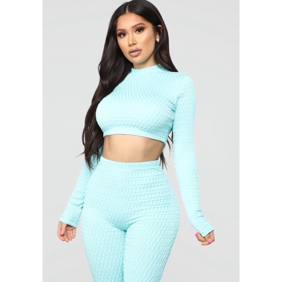 Textured pant set SOLD - Picture 3 of 5